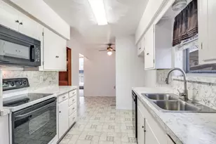 722 Hawthorne Dr, Garland, TX 75041 - Photo 18