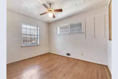 722 Hawthorne Drive, Garland, TX 75041 - Photo 24