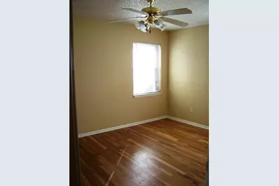 2321 Piedmont Street, Irving, TX 75061 - Photo 6