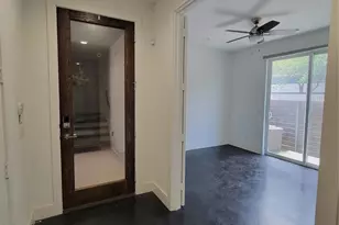 1225 Hyde Ct, Dallas, TX 75215 - Photo 4