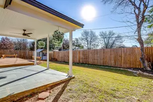 317 Northglen Dr, Hurst, TX 76054 - Photo 30