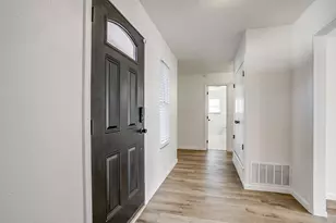 317 Northglen Dr, Hurst, TX 76054 - Photo 6