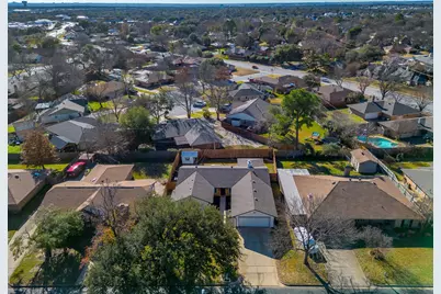 317 Northglen Drive, Hurst, TX 76054 - Photo 4