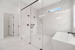 737 Burr Oak Ln, Weatherford, TX 76085 - Photo 26