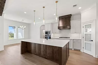 737 Burr Oak Lane, Weatherford, TX 76085 - Photo 12