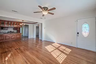 1107 Ferndale Ave, Dallas, TX 75224 - Photo 2