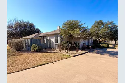 5614 Wedgefield Road, Granbury, TX 76049 - Photo 4