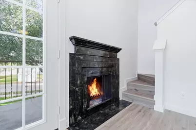 3101 Sondra Drive #201, Fort Worth, TX 76107 - Photo 4