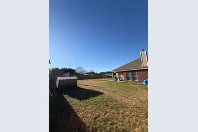 163 Milky Way, Bruceville, TX 76630 - Photo 6