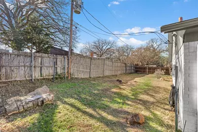 4704 Burning Springs Drive, Arlington, TX 76017 - Photo 30