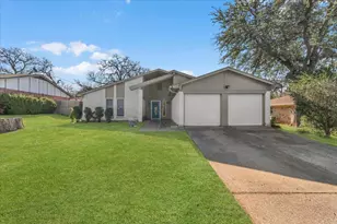 4704 Burning Springs Dr, Arlington, TX 76017 - Photo 34