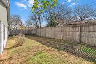 4704 Burning Springs Dr, Arlington, TX 76017 - Photo 30