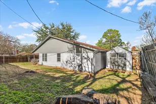 4704 Burning Springs Dr, Arlington, TX 76017 - Photo 28