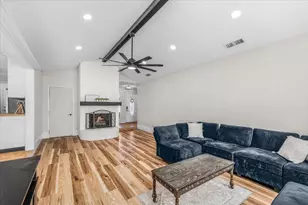 4704 Burning Springs Dr, Arlington, TX 76017 - Photo 12