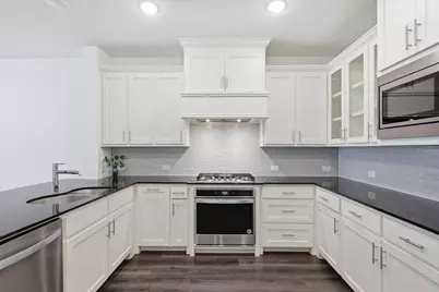 531 Cobblestone Lane, Irving, TX 75039 - Photo 10