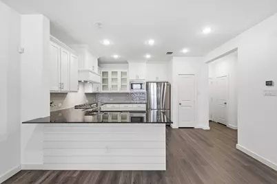 531 Cobblestone Lane, Irving, TX 75039 - Photo 8