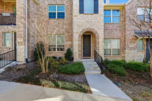 531 Cobblestone Ln, Irving, TX 75039 - Photo 2