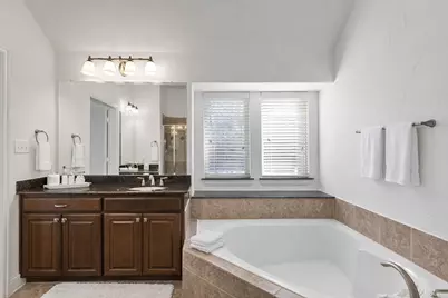 16184 Mapleshade Drive, Frisco, TX 75035 - Photo 16