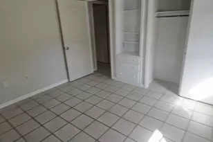 217 Griffith Dr, Rockport, TX 78382 - Photo 10