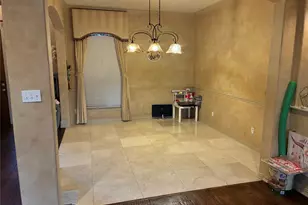 913 White River Dr, Allen, TX 75013 - Photo 2