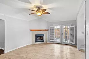 315 Gilbert Rd, Irving, TX 75061 - Photo 4