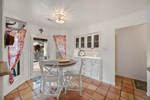 4508 Hillside Dr, Arlington, TX 76013 - Photo 12