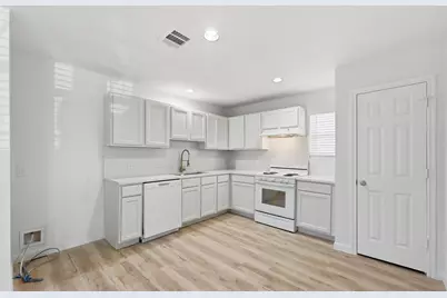 1826 Kraft Street, Dallas, TX 75212 - Photo 4