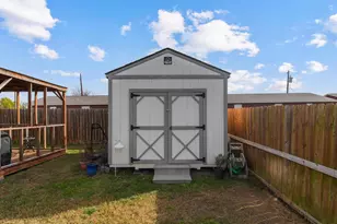 129 Oak Springs Loop, Mabank, TX 75156 - Photo 26