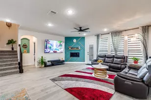 7636 Cherry Blossom Ln, Little Elm, TX 76227 - Photo 6