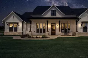 12880 Pruett Rd, Krum, TX 76249 - Photo 1