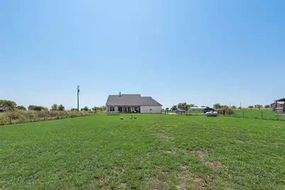 12880 Pruett Road, Krum, TX 76249 - Photo 26