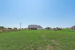 12880 Pruett Rd, Krum, TX 76249 - Photo 26