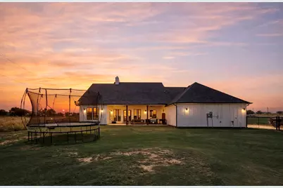 12880 Pruett Road, Krum, TX 76249 - Photo 22
