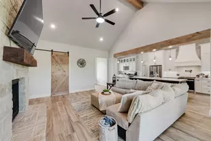 12880 Pruett Rd, Krum, TX 76249 - Photo 10