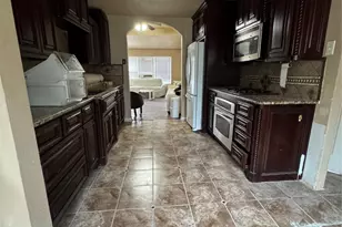 2717 Avenue I, Fort Worth, TX 76105 - Photo 10