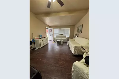 2717 Avenue I, Fort Worth, TX 76105 - Photo 12