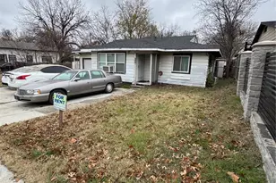 2717 Avenue I, Fort Worth, TX 76105 - Photo 4