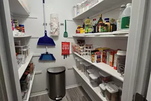 212 Druse Ln, Jarrell, TX 76537 - Photo 16