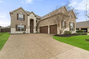 2832 Driftwood Crk Trl, Celina, TX 75078 - Photo 2