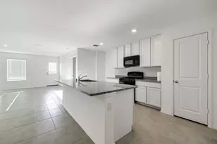 2809 Ozark Cir, Little Elm, TX 75068 - Photo 4