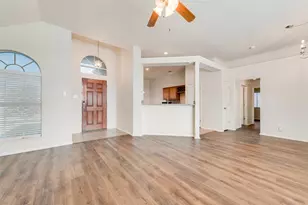3010 Canary Ln, Midlothian, TX 76065 - Photo 6