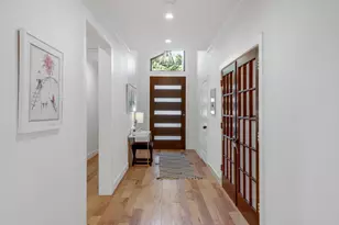 8722 Forest Hills Blvd, Dallas, TX 75218 - Photo 22