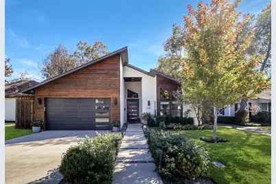 8722 Forest Hills Boulevard, Dallas, TX 75218 - Photo 28