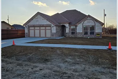 9400 Claudia Drive, Fort Worth, TX 76134 - Photo 1