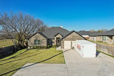 7137 John T. White Road, Fort Worth, TX 76120 - Photo 1