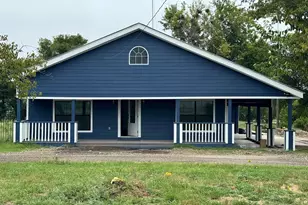 424 Martin Duke Rd, Van Alstyne, TX 75495 - Photo 1