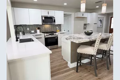 1620 Valleycrest Lane, Carrollton, TX 75006 - Photo 10