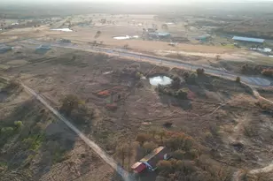 2004 Buffet Wy, Poolville, TX 76487 - Photo 34