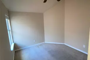 10045 Bluewater Terrace, Irving, TX 75063 - Photo 12