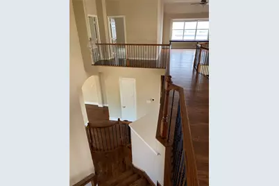 10045 Bluewater Terrace, Irving, TX 75063 - Photo 14